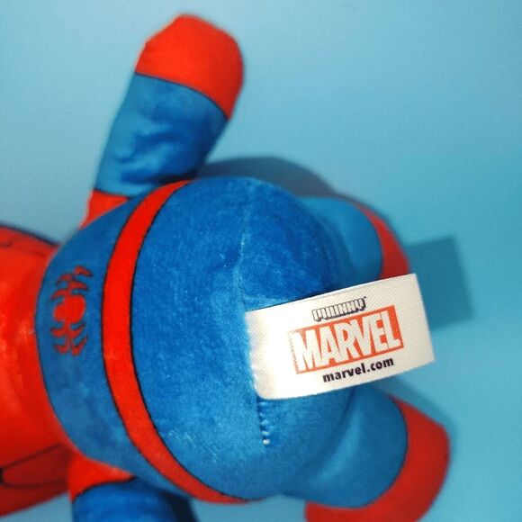 Kidrobot Phunny Plush Marvel Spider Man 7" Figure - Picture 5 of 5